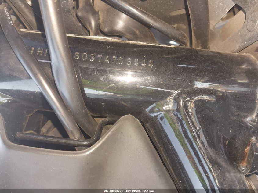 2007 Honda Vt1100 C2 VIN: 1HFSC43037A703444 Lot: 43923361