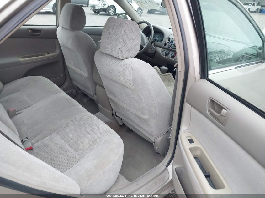 2003 Toyota Camry Le V6 VIN: 4T1BF32K03U047030 Lot: 43923373