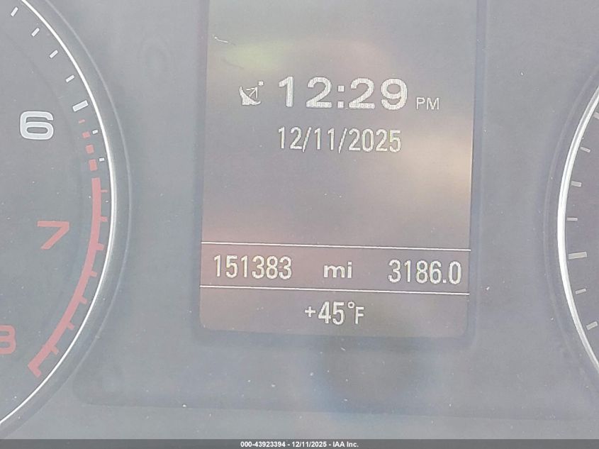 2015 Audi Q3 2.0T Premium Plus VIN: WA1GFCFS7FR014256 Lot: 43923394