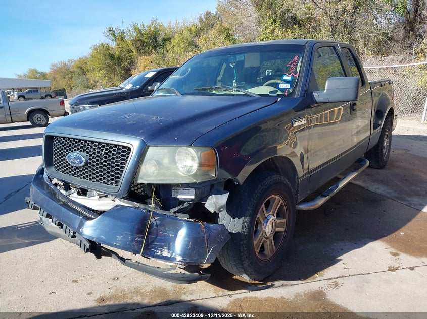 1FTPX02585KC39665 2005 FORD F-150 photo no. 2