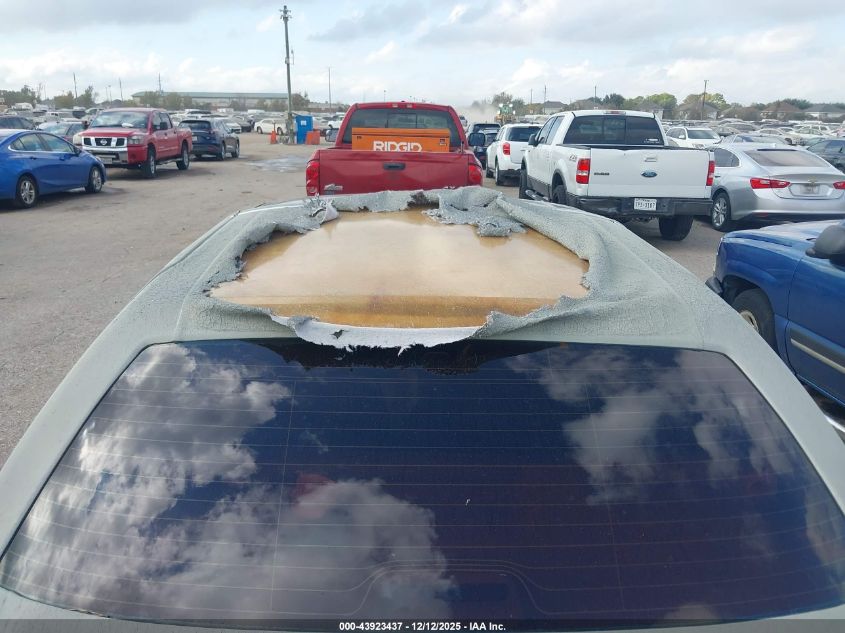 2004 Mercury Grand Marquis Ls VIN: 2MEHM75W24X611540 Lot: 43923437