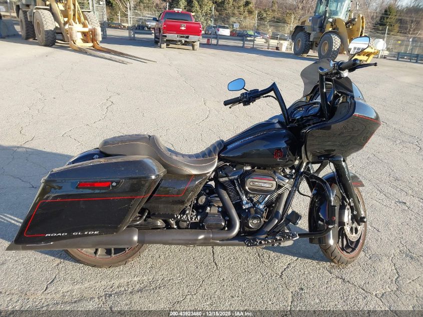 2018 Harley-Davidson Fltrxs Road Glide Special VIN: 1HD1KTC16JB616780 Lot: 43923480