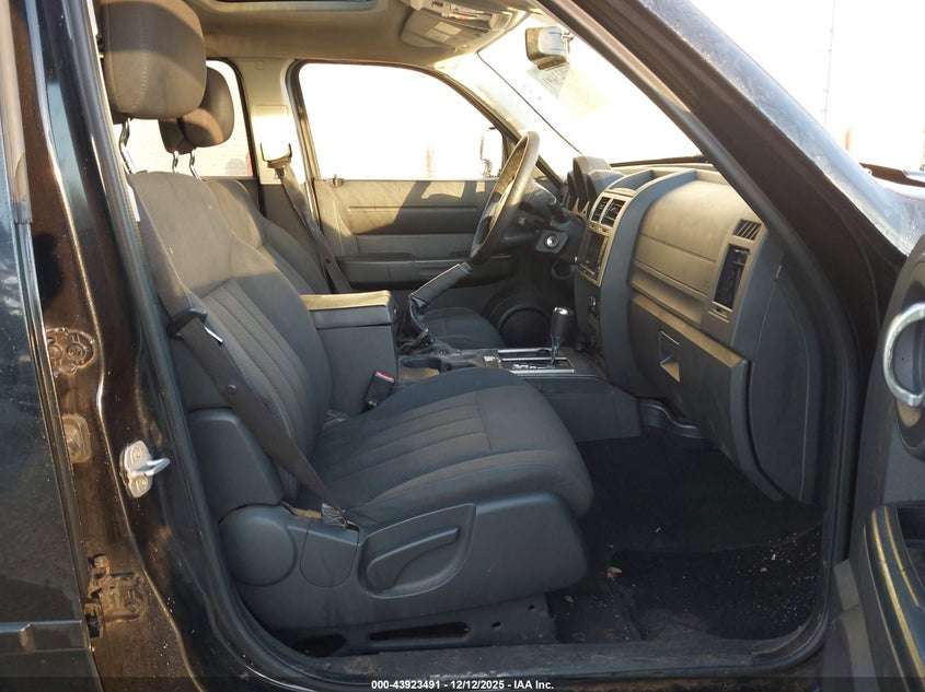1D4PU4GXXBW501431 2011 DODGE NITRO photo no. 5