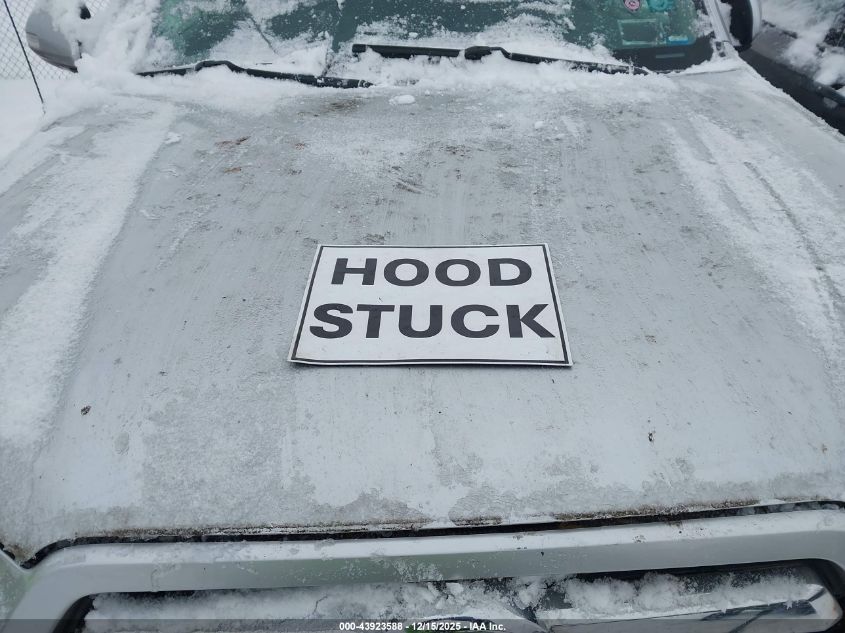 2011 Toyota 4Runner Sr5 V6 VIN: JTEBU5JR0B5045660 Lot: 43923588