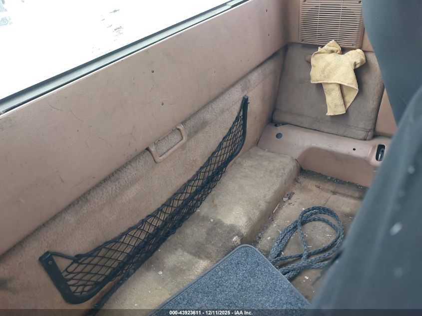 1996 Ford Ranger Super Cab VIN: 1FTCR14U6TPA77490 Lot: 43923611