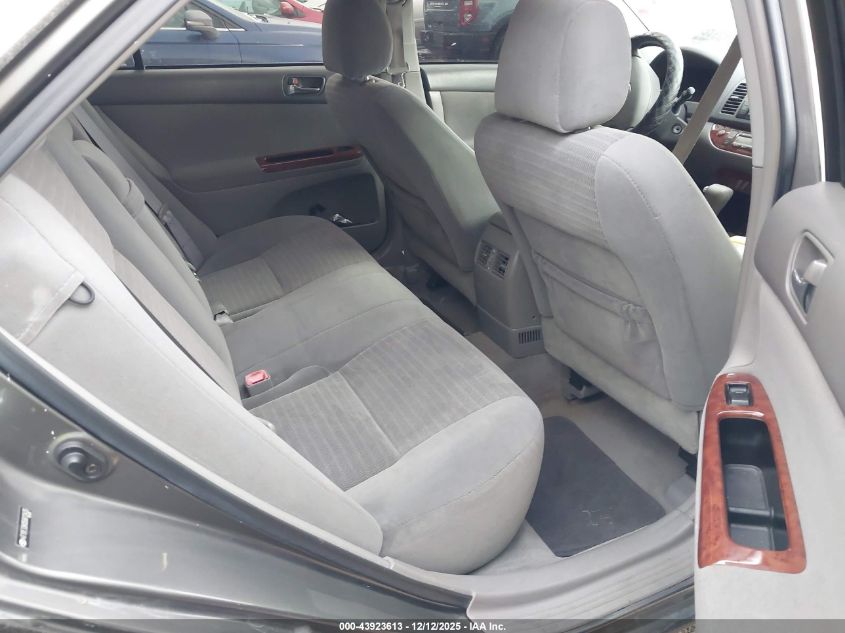 2005 Toyota Camry Xle VIN: 4T1BE32K05U613435 Lot: 43923613