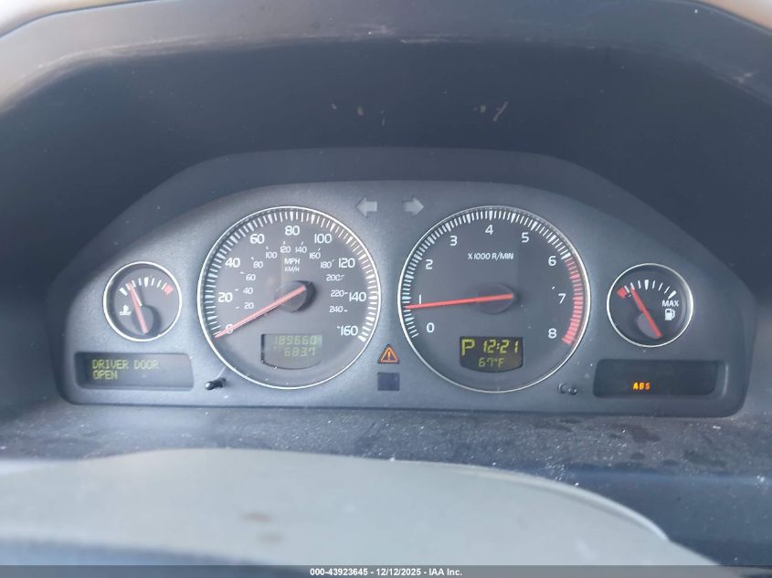 2005 Volvo V70 2.4 VIN: YV1SW612252521219 Lot: 43923645