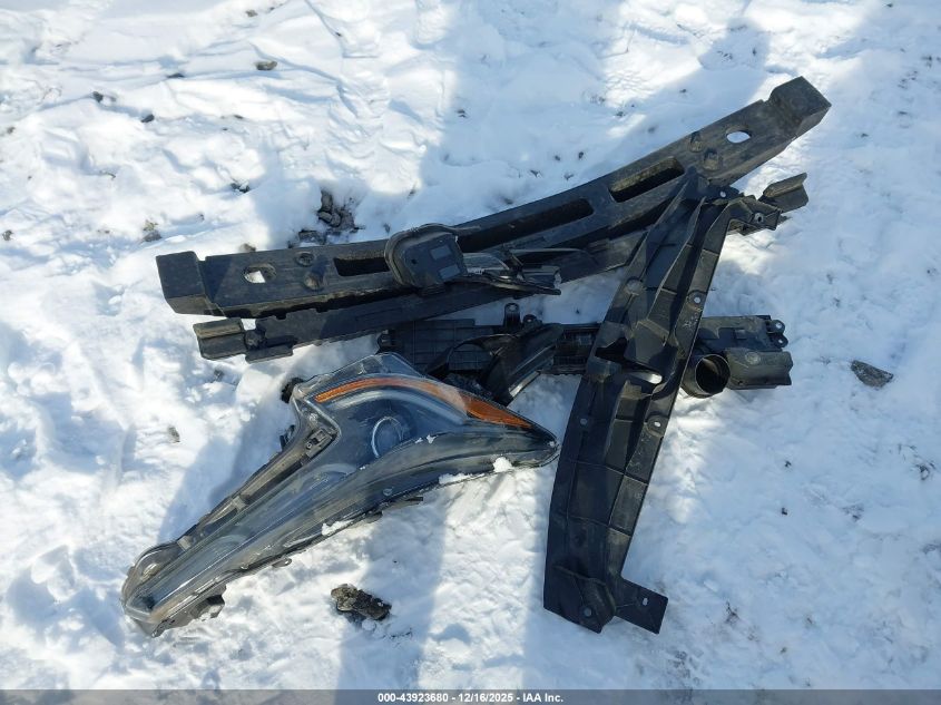 2021 Toyota Corolla Se 6Mt VIN: 5YFM4MCE8MP091101 Lot: 43923680