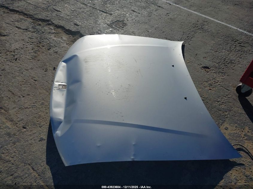 2001 Saturn Lw300 VIN: 1G8JW84R01Y564030 Lot: 43923684