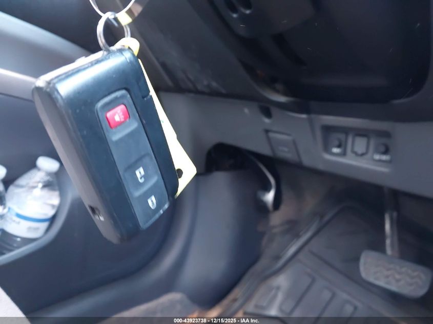 2008 Toyota Prius VIN: JTDKB20U087696170 Lot: 43923738