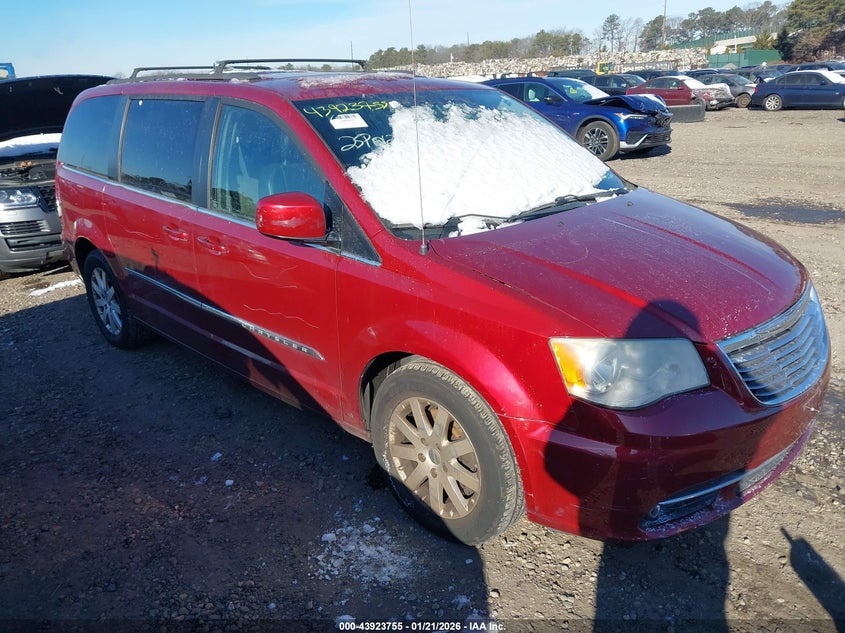 2013 Chrysler Town & Country Touring