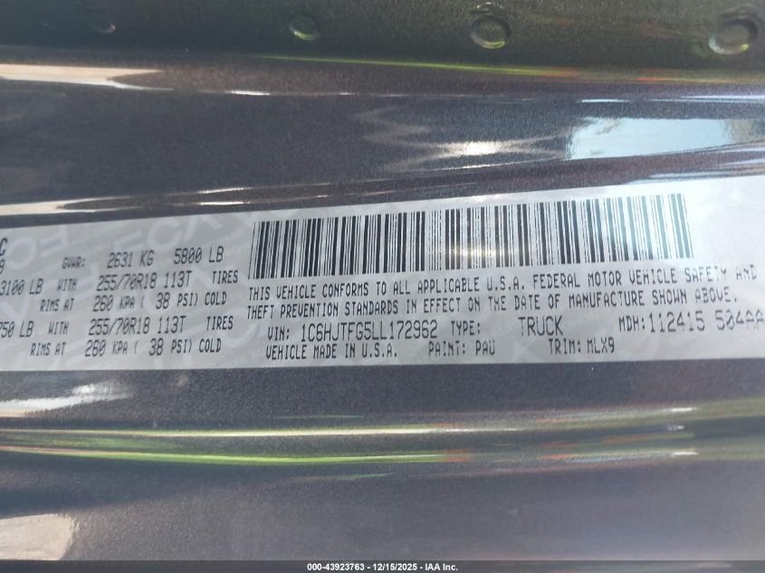 2020 Jeep Gladiator Overland 4X4 VIN: 1C6HJTFG5LL172962 Lot: 43923763