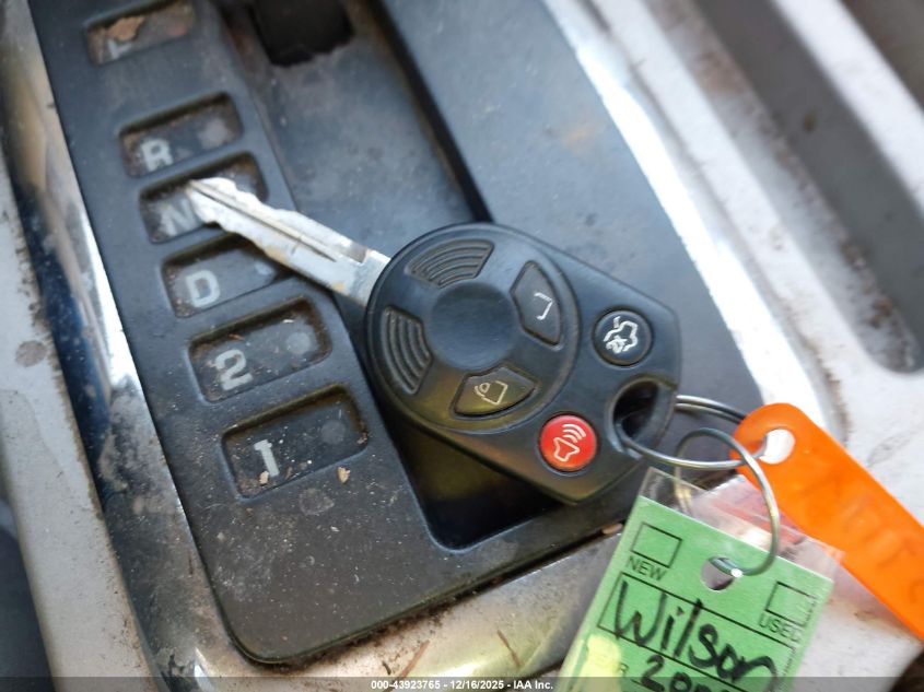 2008 Ford Escape Xlt VIN: 1FMCU93118KB67649 Lot: 43923765