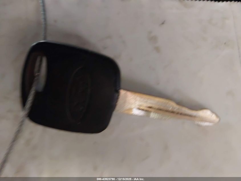 2001 Ford F-150 Harley-Davidson Edition/King Ranch Edition/Lariat/Xlt VIN: 1FTRW07L31KE40855 Lot: 43923798