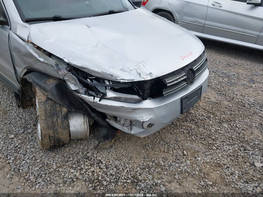 2015 Volkswagen Tiguan Sel VIN: WVGBV7AX2FW522449 Lot: 43923881