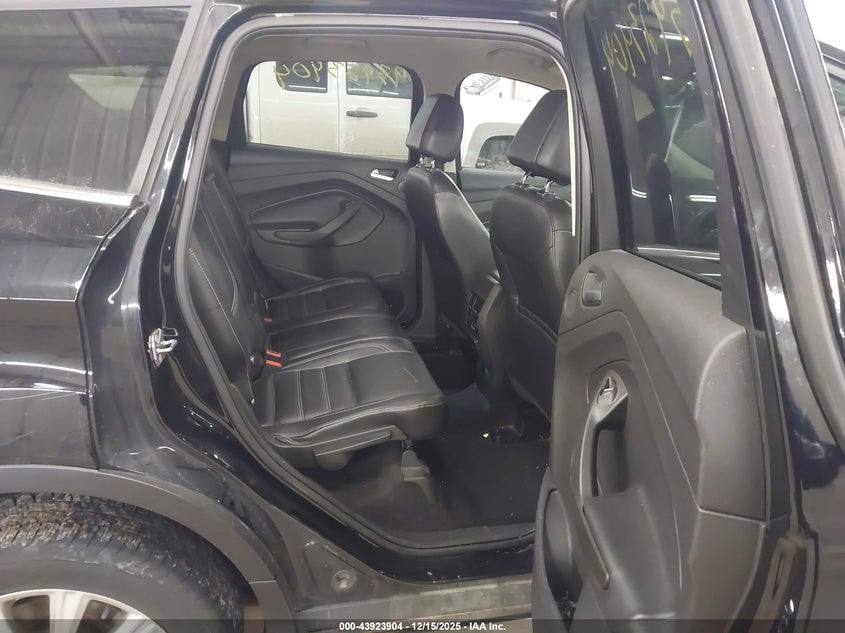 2017 Ford Escape Titanium VIN: 1FMCU9J9XHUC95711 Lot: 43923904