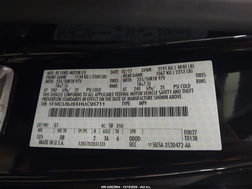 2017 Ford Escape Titanium VIN: 1FMCU9J9XHUC95711 Lot: 43923904