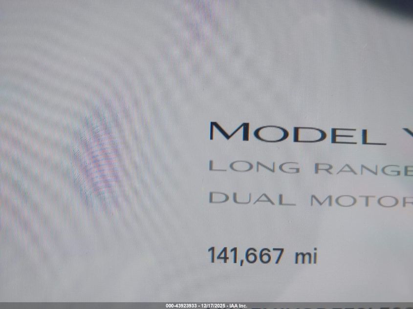 2020 Tesla Model Y Long Range Dual Motor All-Wheel Drive VIN: 5YJYGDEE3LF032585 Lot: 43923933