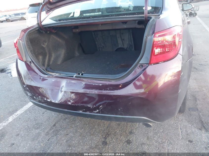 2017 Toyota Corolla Se Special Edition VIN: 5YFBURHE4HP642241 Lot: 43923971