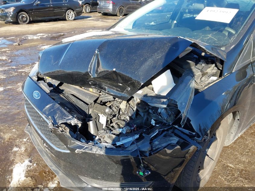 2017 Ford Focus S VIN: 1FADP3E29HL305540 Lot: 43923992