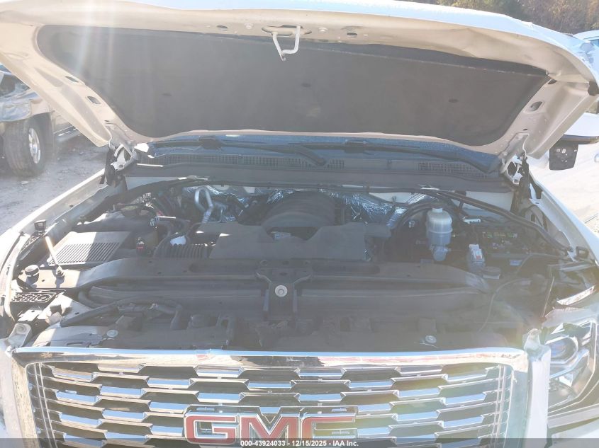 2015 GMC Yukon Slt VIN: 1GKS1BKC0FR548355 Lot: 43924033