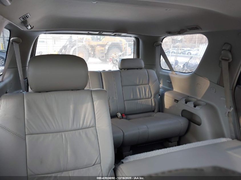 2007 Toyota Sequoia Limited V8 VIN: 5TDBT48A07S292647 Lot: 43924050