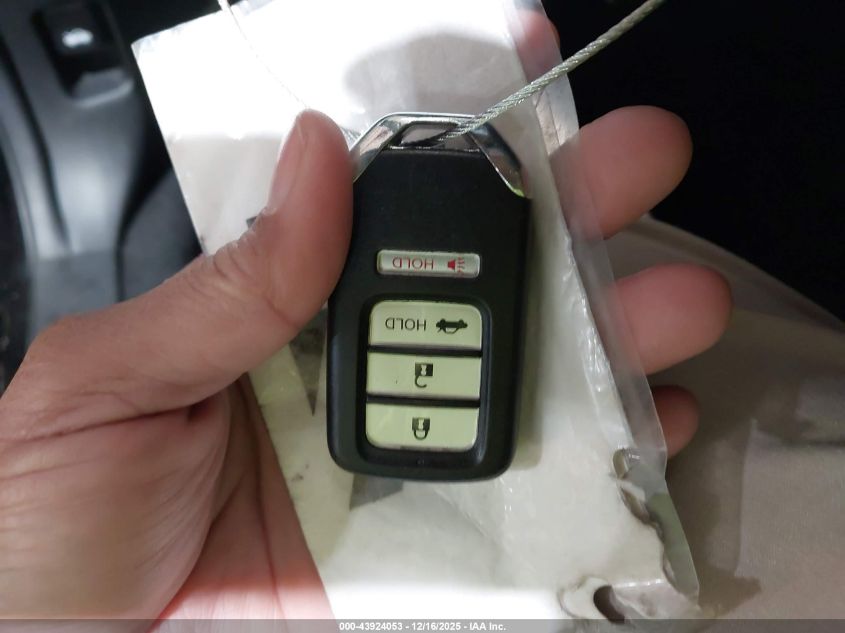 2018 Honda Accord Sport VIN: 1HGCV1F33JA098931 Lot: 43924053