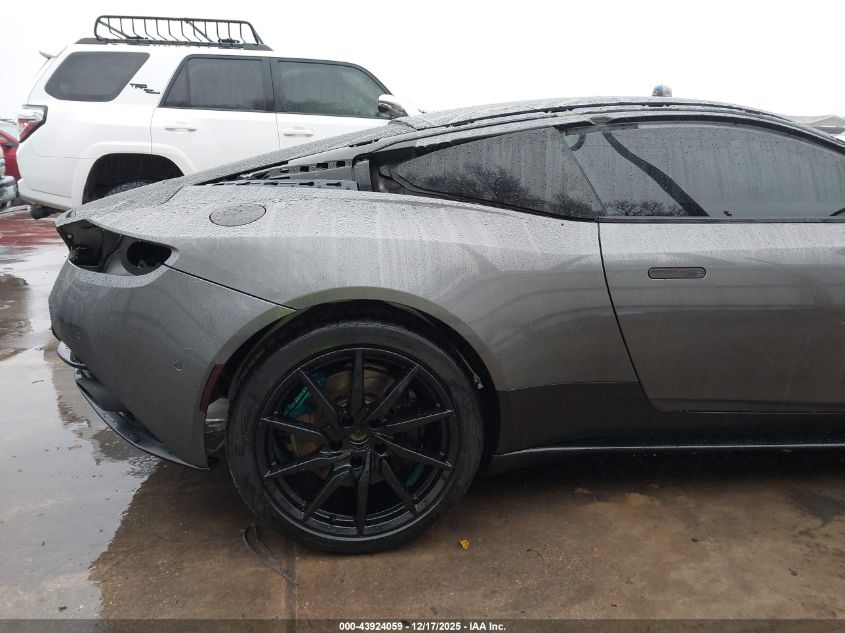 2017 Aston Martin Db11 Launch Edition VIN: SCFRMFAV8HGL02777 Lot: 43924059