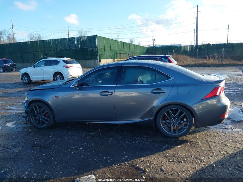 Lexus IS 250 — thumbnail 14