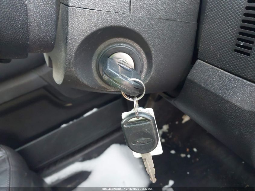 2010 Ford Escape Limited VIN: 1FMCU9EGXAKB56723 Lot: 43924085