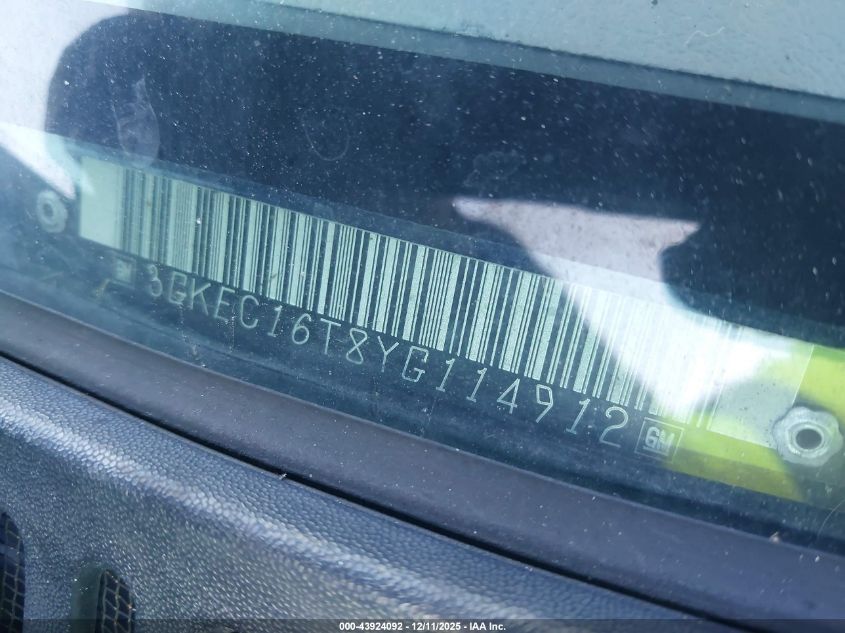 2000 GMC Yukon Xl 1500 Slt VIN: 3GKEC16T8YG114912 Lot: 43924092