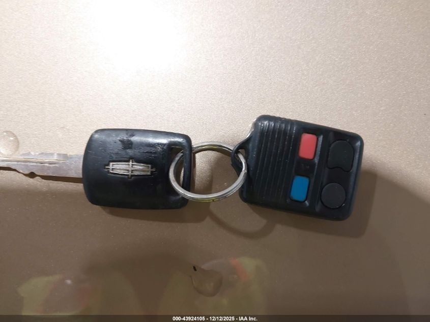 2005 Lincoln Ls V6 VIN: 1LNHM86S15Y607611 Lot: 43924105