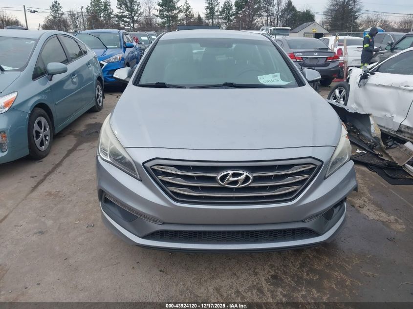 2017 Hyundai Sonata Sport 2.0T VIN: 5NPE34AB0HH580692 Lot: 43924120