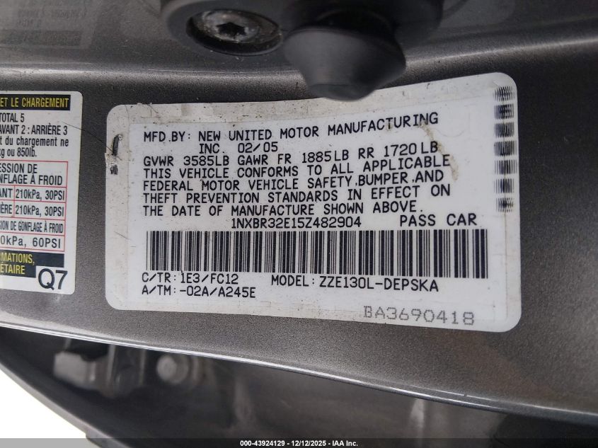 2005 Toyota Corolla S VIN: 1NXBR32E15Z482904 Lot: 43924129