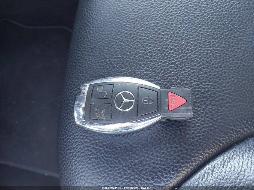 2011 Mercedes-Benz Gl 450 4Matic VIN: 4JGBF7BE7BA704715 Lot: 43924136