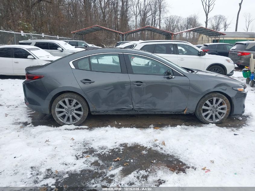 2024 Mazda Mazda3 2.5 S Preferred VIN: 3MZBPACM8RM429709 Lot: 43924144