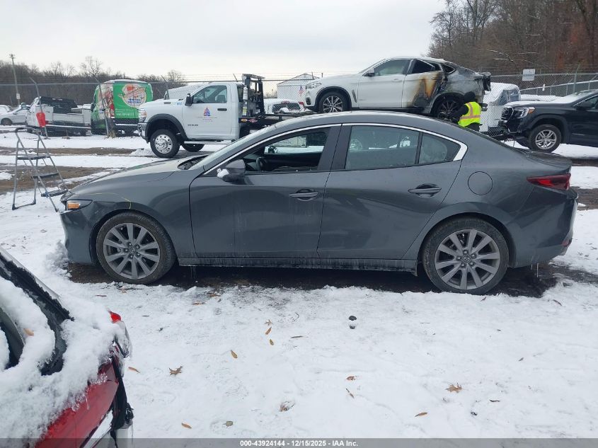 2024 Mazda Mazda3 2.5 S Preferred VIN: 3MZBPACM8RM429709 Lot: 43924144