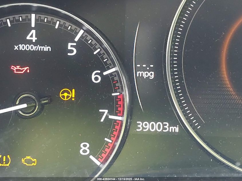 2024 Mazda Mazda3 2.5 S Preferred VIN: 3MZBPACM8RM429709 Lot: 43924144