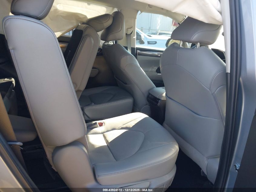 2022 Toyota Highlander Platinum VIN: 5TDFZRAH0NS104730 Lot: 43924172