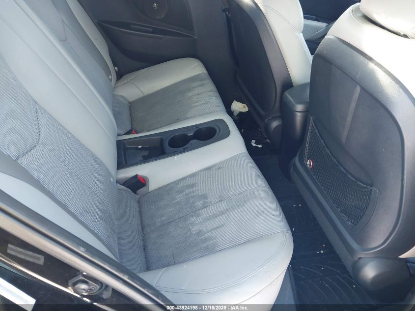 2012 Hyundai Veloster Base W/Gray VIN: KMHTC6AD3CU076152 Lot: 43924198