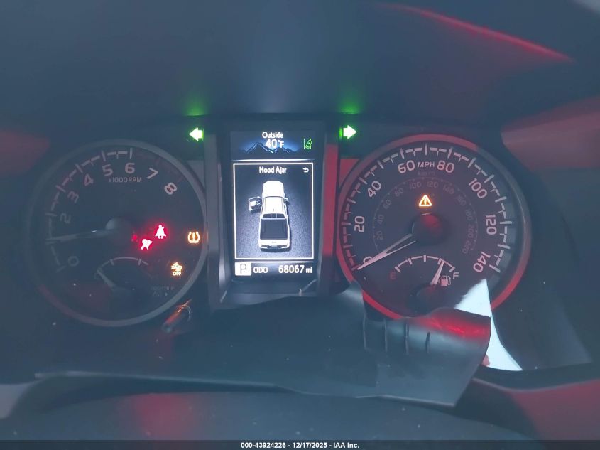 2020 Toyota Tacoma Trd Off-Road VIN: 3TMDZ5BN8LM081411 Lot: 43924226