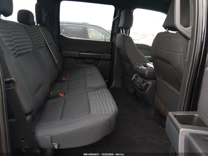 2023 Ford F-150 Xl VIN: 1FTEW1C54PKD28828 Lot: 43924231