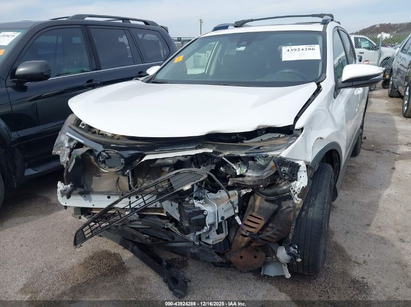 2017 Toyota Rav4 Xle VIN: JTMWFREV9HJ118734 Lot: 43924286