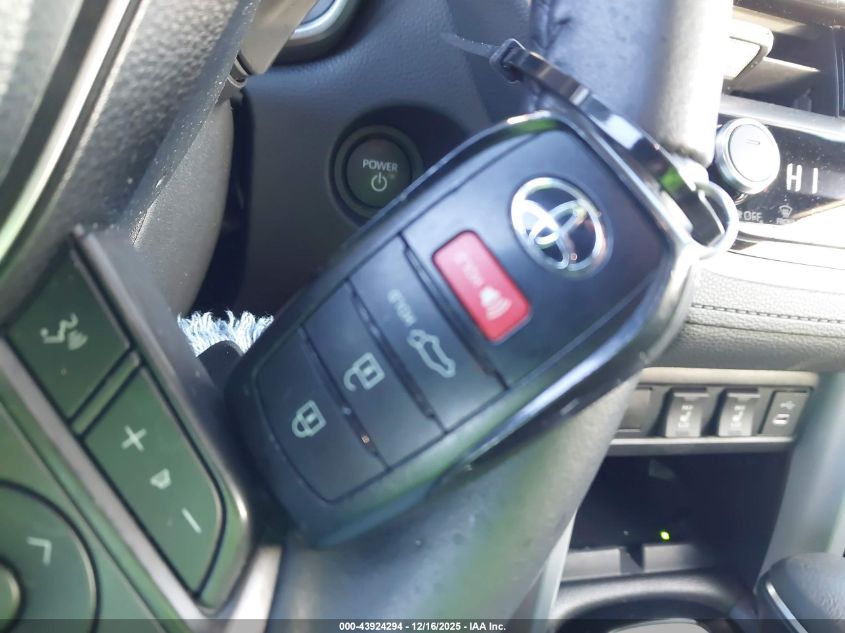 2025 Toyota Corolla Cross Hybrid Xse VIN: 7MUFBABG3SV089265 Lot: 43924294