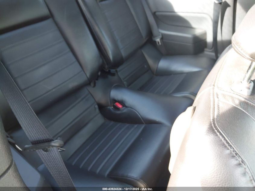 2006 Ford Mustang Gt VIN: 1ZVHT82H365171698 Lot: 43924324