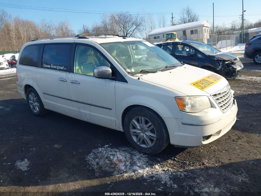 CHRYSLER TOWN & COUNTRY LIMITED