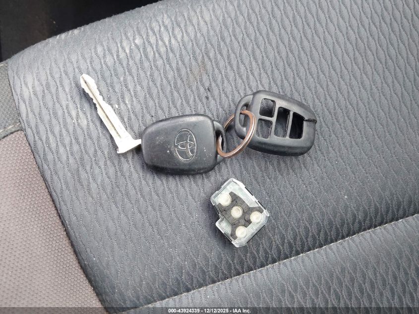 2019 Toyota Corolla Le VIN: 5YFBURHE5KP933225 Lot: 43924339