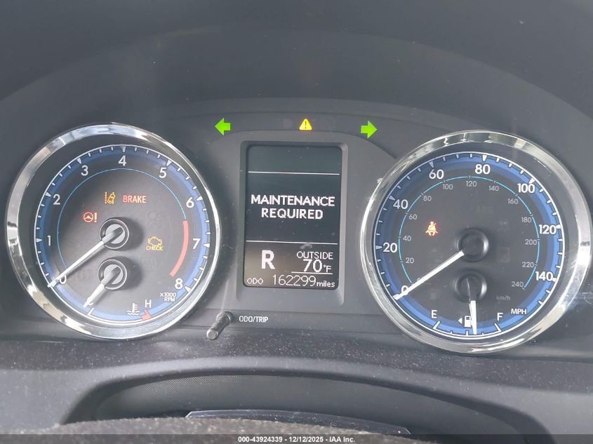 2019 Toyota Corolla Le VIN: 5YFBURHE5KP933225 Lot: 43924339