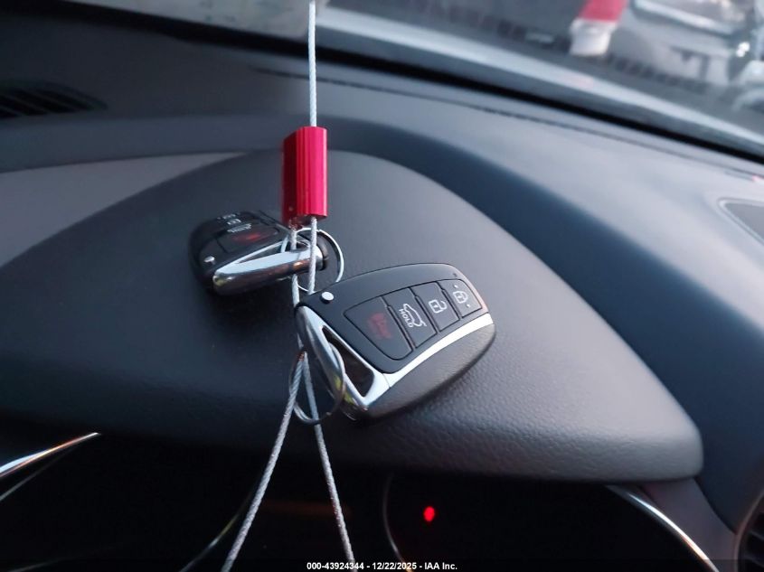 2014 Hyundai Santa Fe Limited VIN: KM8SRDHF7EU071075 Lot: 43924344