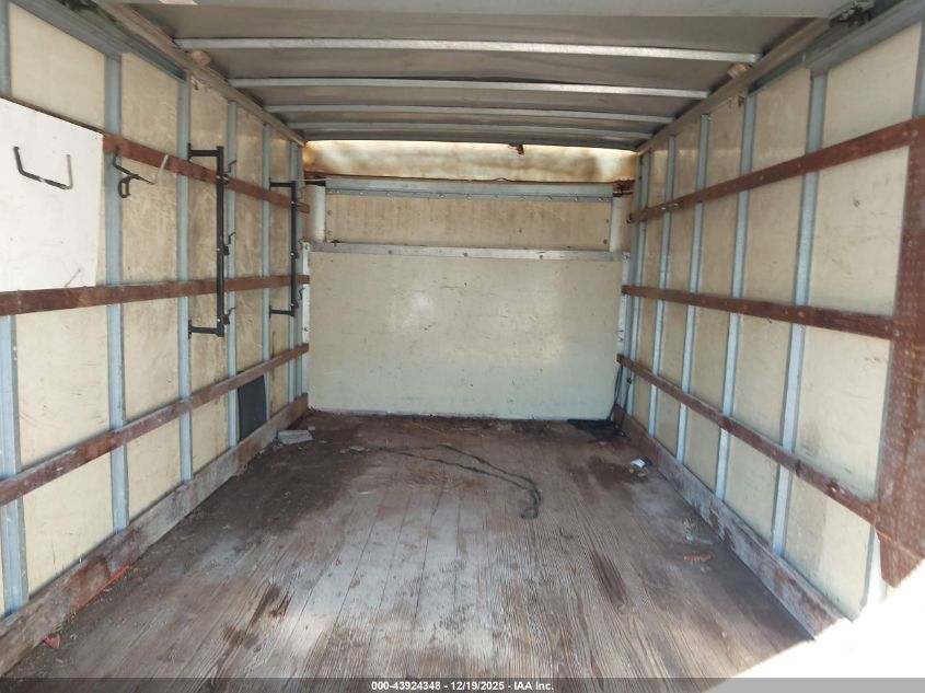 2002 Ford E-350 Cutaway Standard VIN: 1FDWE35L02HB17674 Lot: 43924348